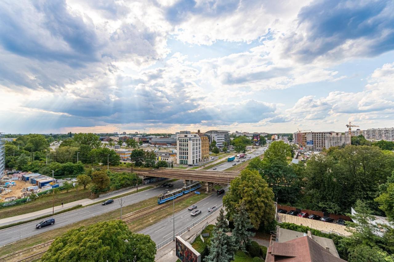 Apartament Piekny Widok, 15Min Od Rynku, Netflix, Garaz Free Wroclaw Exterior photo